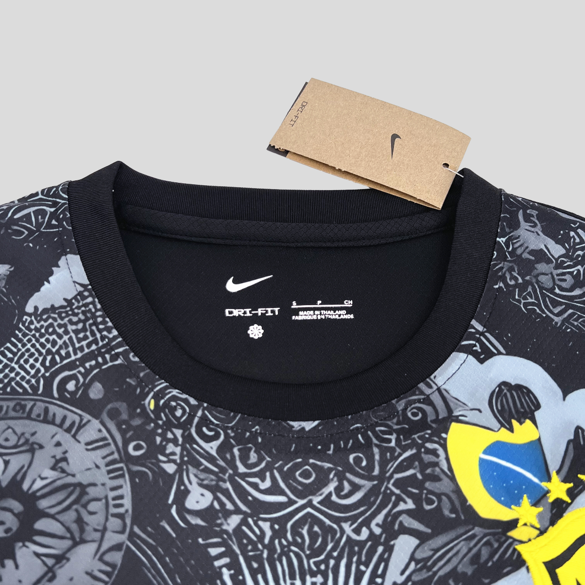 MAILLOT BRÉSIL CONCEPT VERSION NOIR 2025/2026