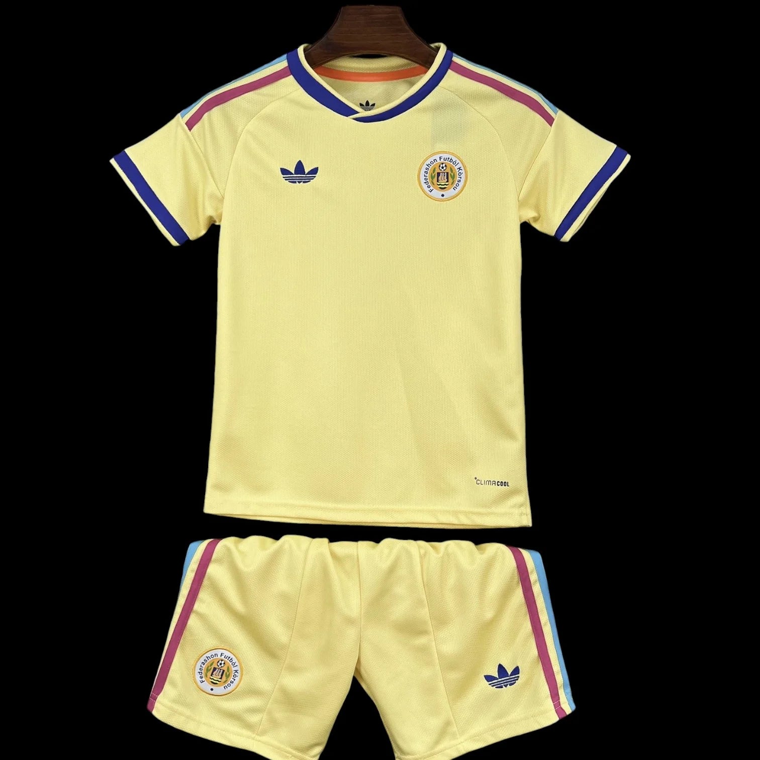 Curaçao Maillot Extérieur CDM 26 – Enfant