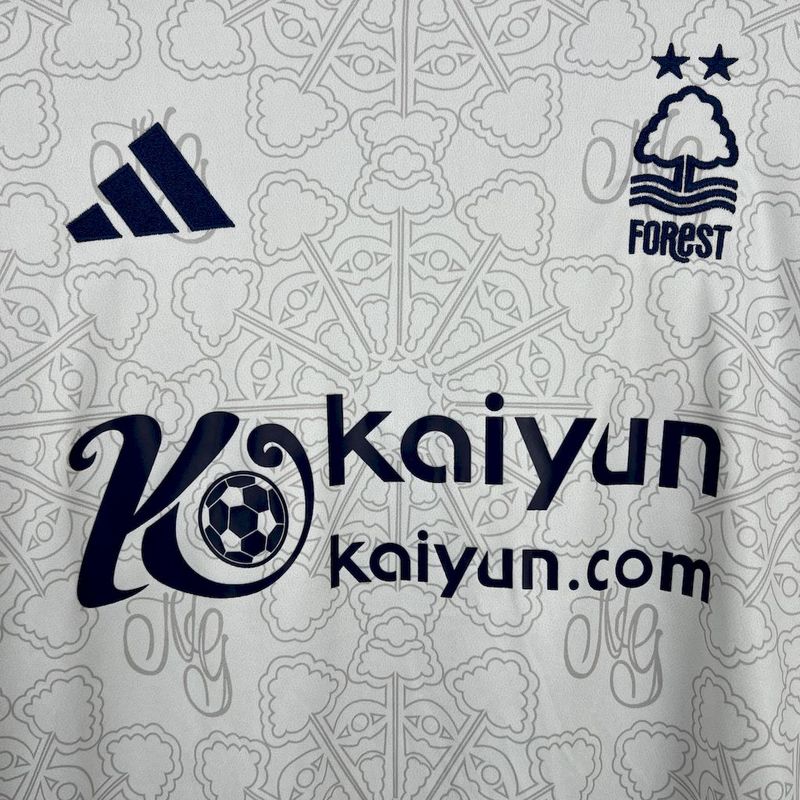 MAILLOT NOTTINGHAM FOREST EXTERIEUR 2025/2026