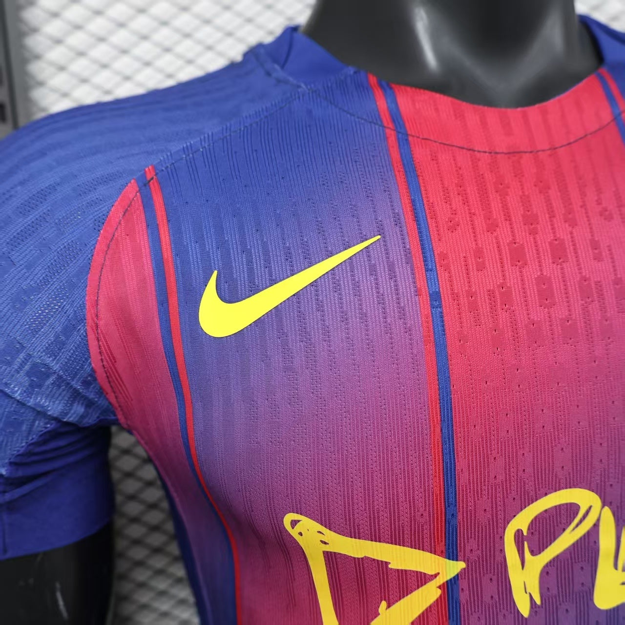 MAILLOT FC BARCELONE X ED SHEERAN 2025/2026