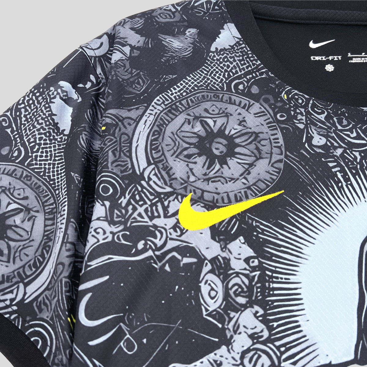 MAILLOT BRÉSIL CONCEPT VERSION NOIR 2025/2026