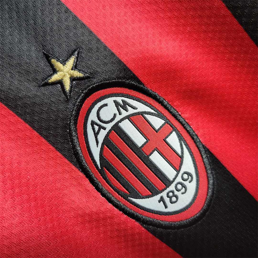 MAILLOT AC MILAN DOMICILE 2022/2023 VERSION MANCHES LONGUES