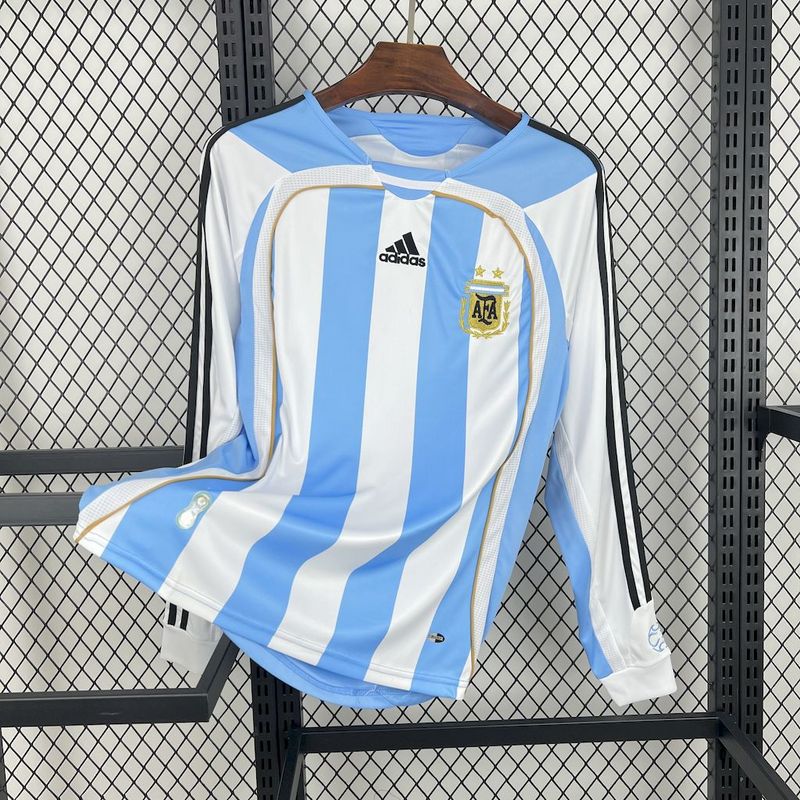 MAILLOT RETRO ARGENTINE DOMICILE 2006 VERSION MANCHES LONGUES