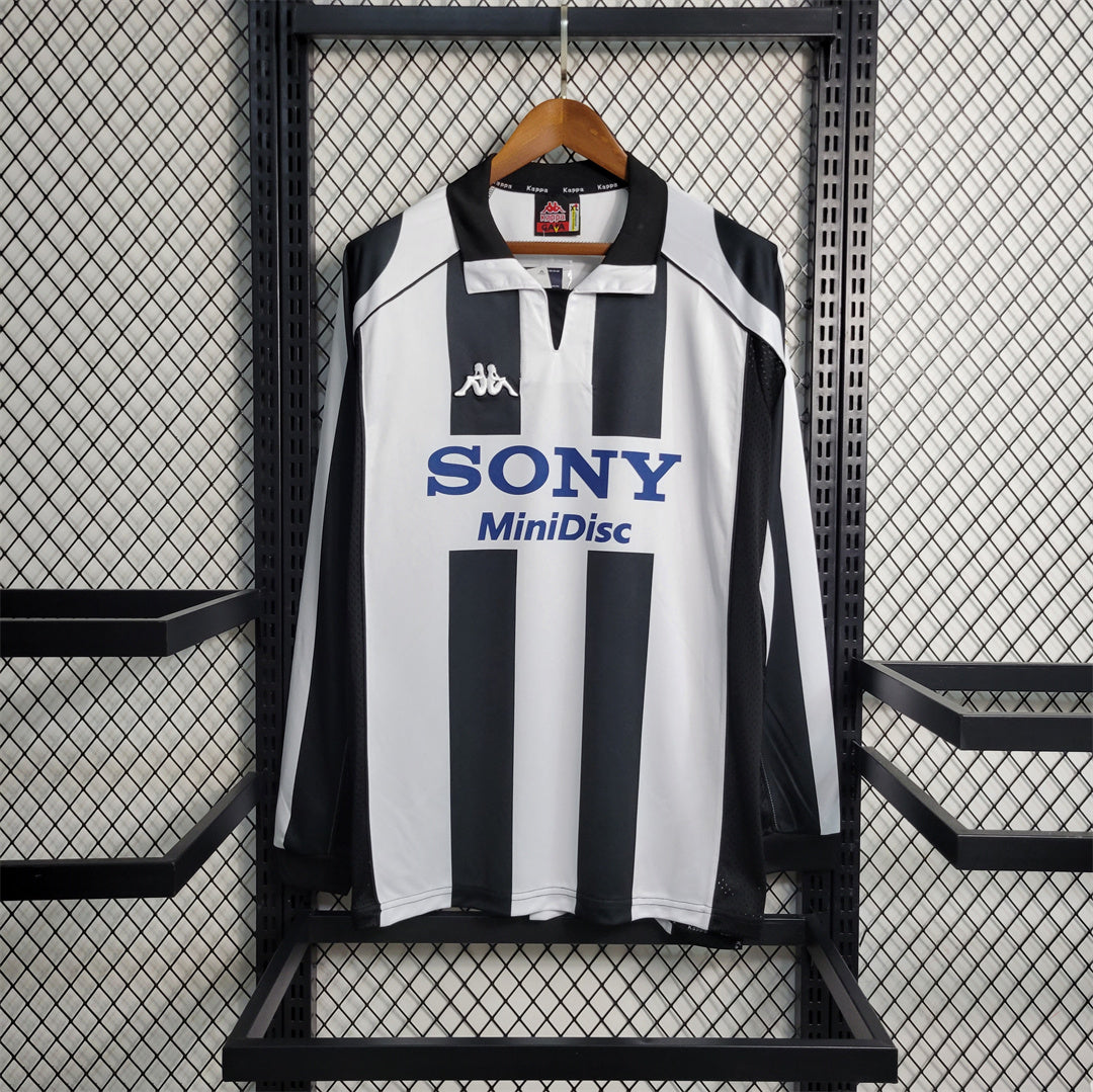 Nouveau Maillot Juventus Pull De La Juventus Maillot Prematch Juventus Turin 202 Nouveau Maillot Juventus Pull De La Juventus Maillot Prematch Juventus Turin 202
