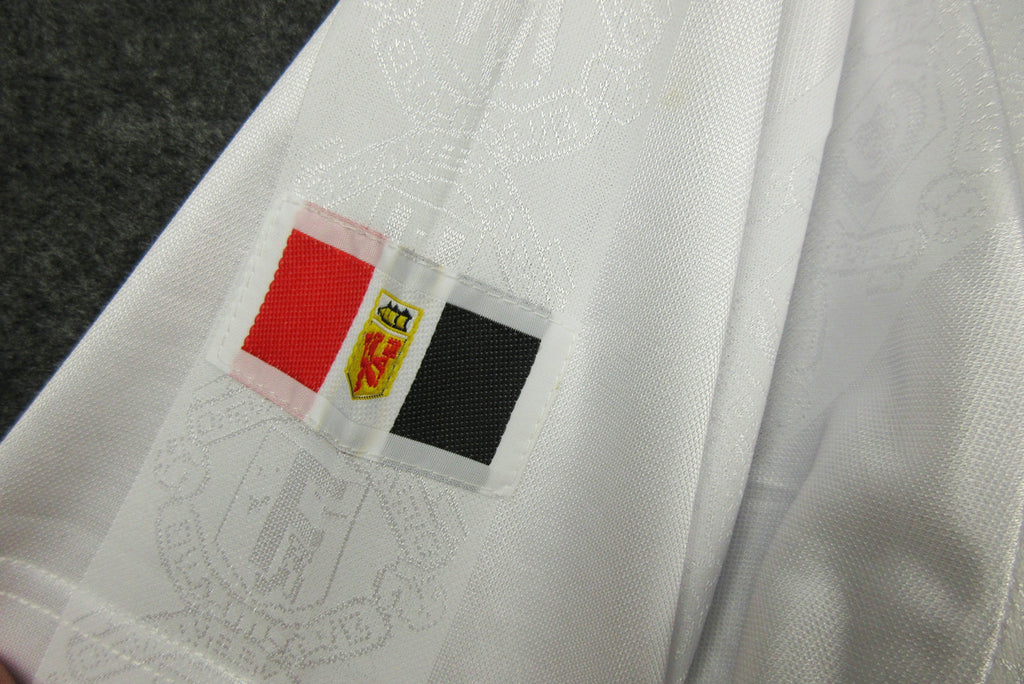 MAILLOT RETRO MANCHESTER UNITED 1998/1999 VERSION MANCHES LONGUES