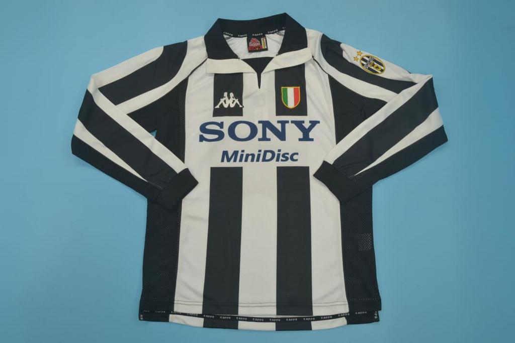 Maillot Retro Juventus Domicile 1998/99 – AllStar Kit Maillot Retro Juventus Domicile 1998/99 – AllStar Kit