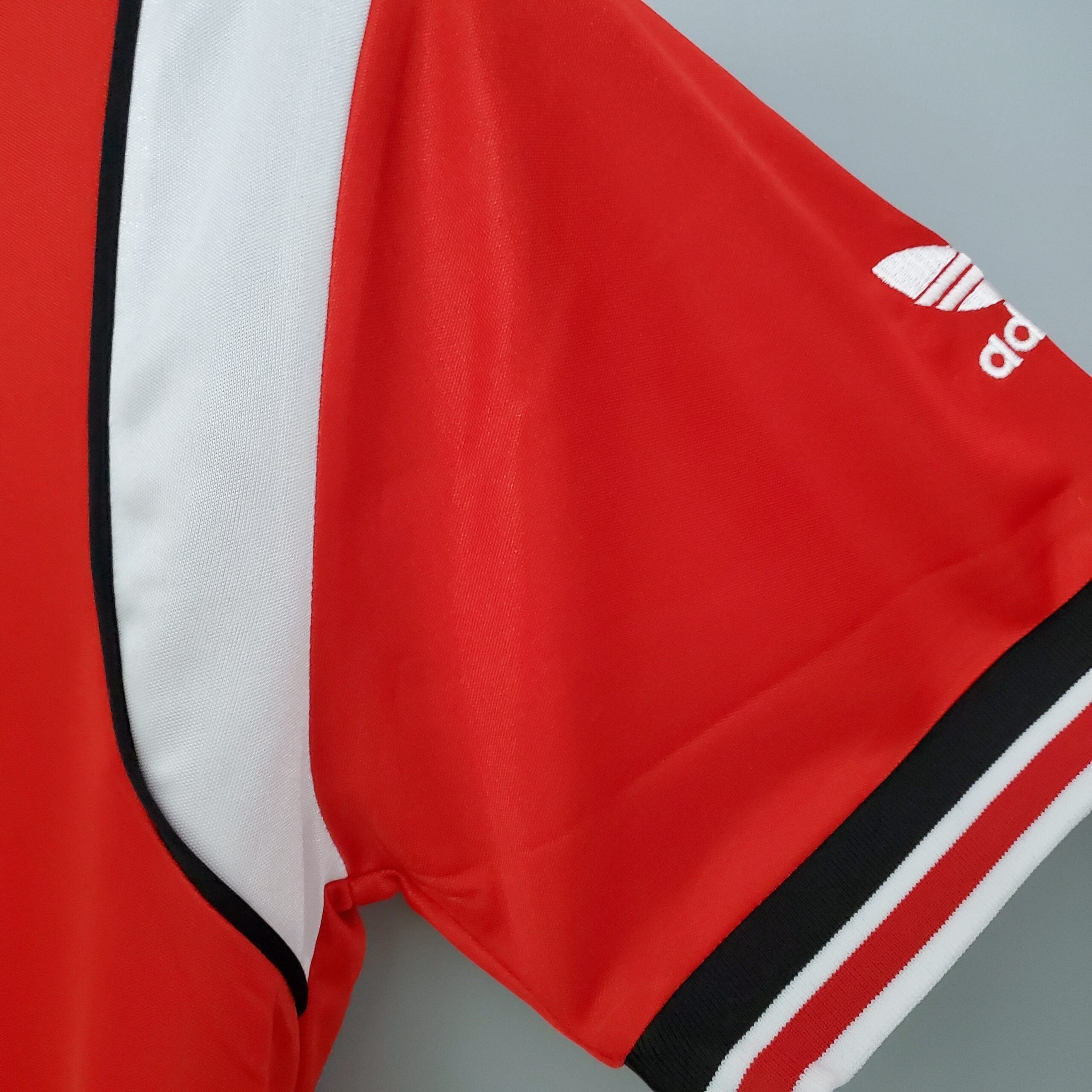 Manchester Utd Maillot Rétro 85/86