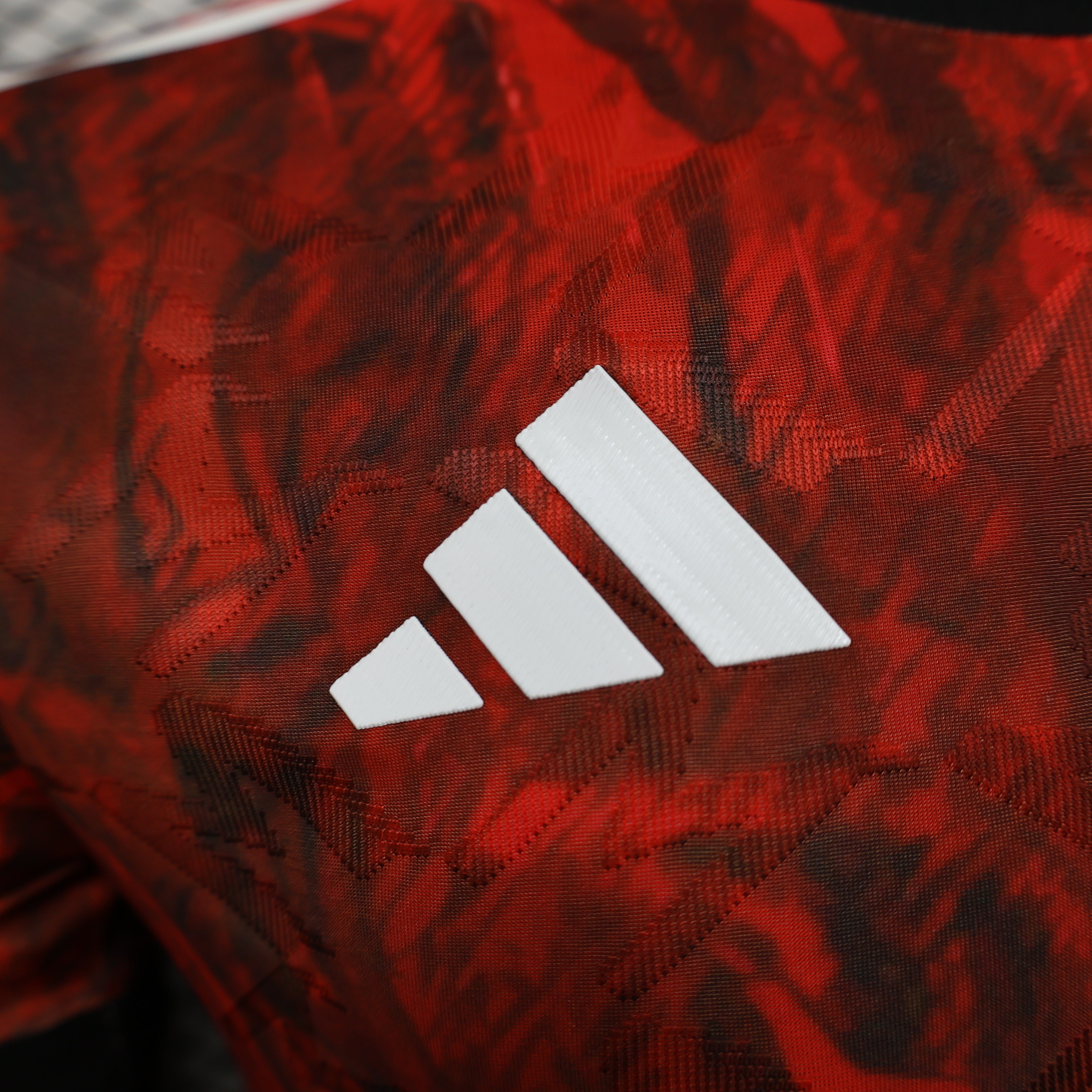 MAILLOT D'ENTRAÎNEMENT MANCHESTER UNITED 2023/2024