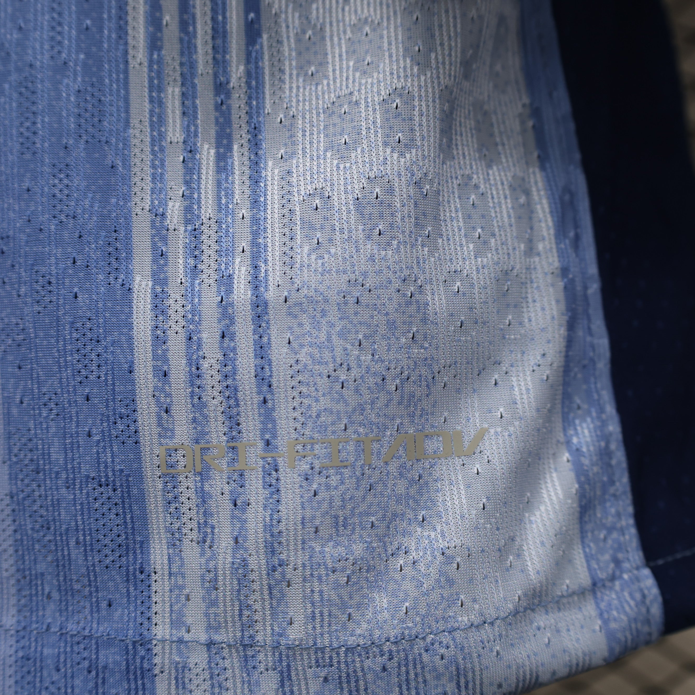 MAILLOT TOTTENHAM HOTSPUR EXTERIEUR 2024/2025