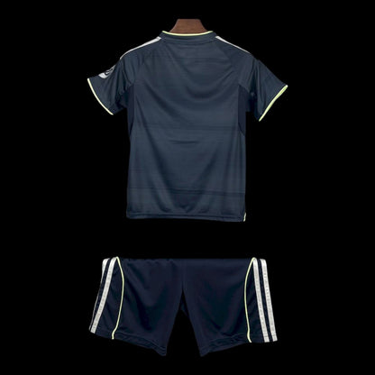 R.Madrid Maillot Extérieur 25/26 – Enfant