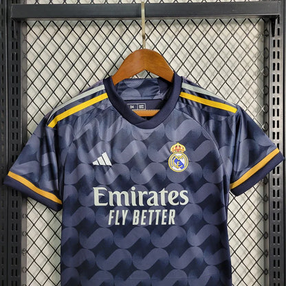 MAILLOT ENFANT REAL MADRID EXTÉRIEUR 2023/2024