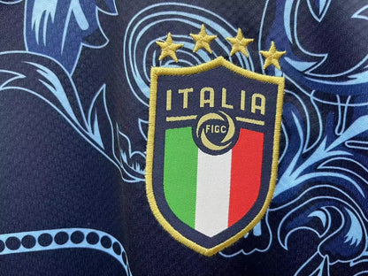 MAILLOT ITALIE CONCEPT EDITION VERSACE BLEU 2023/2024