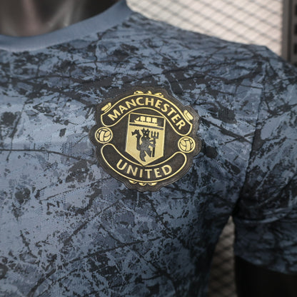 MAILLOT MANCHESTER UNITED AVANT MATCH 2023/2024