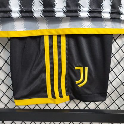 MAILLOT ENFANT JUVENTUS DOMICILE 2023/2024