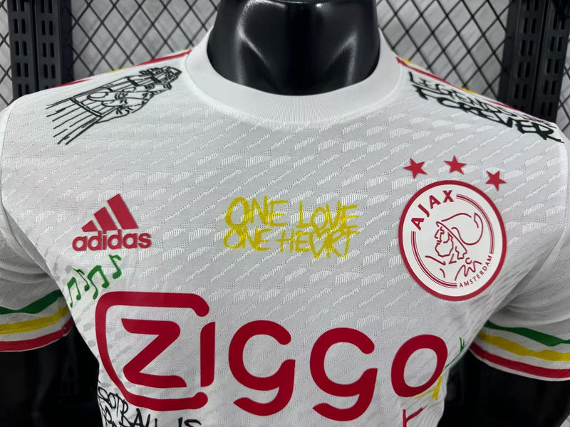 MAILLOT AJAX ÉDITION SPÉCIAL BLANC 2025/2026