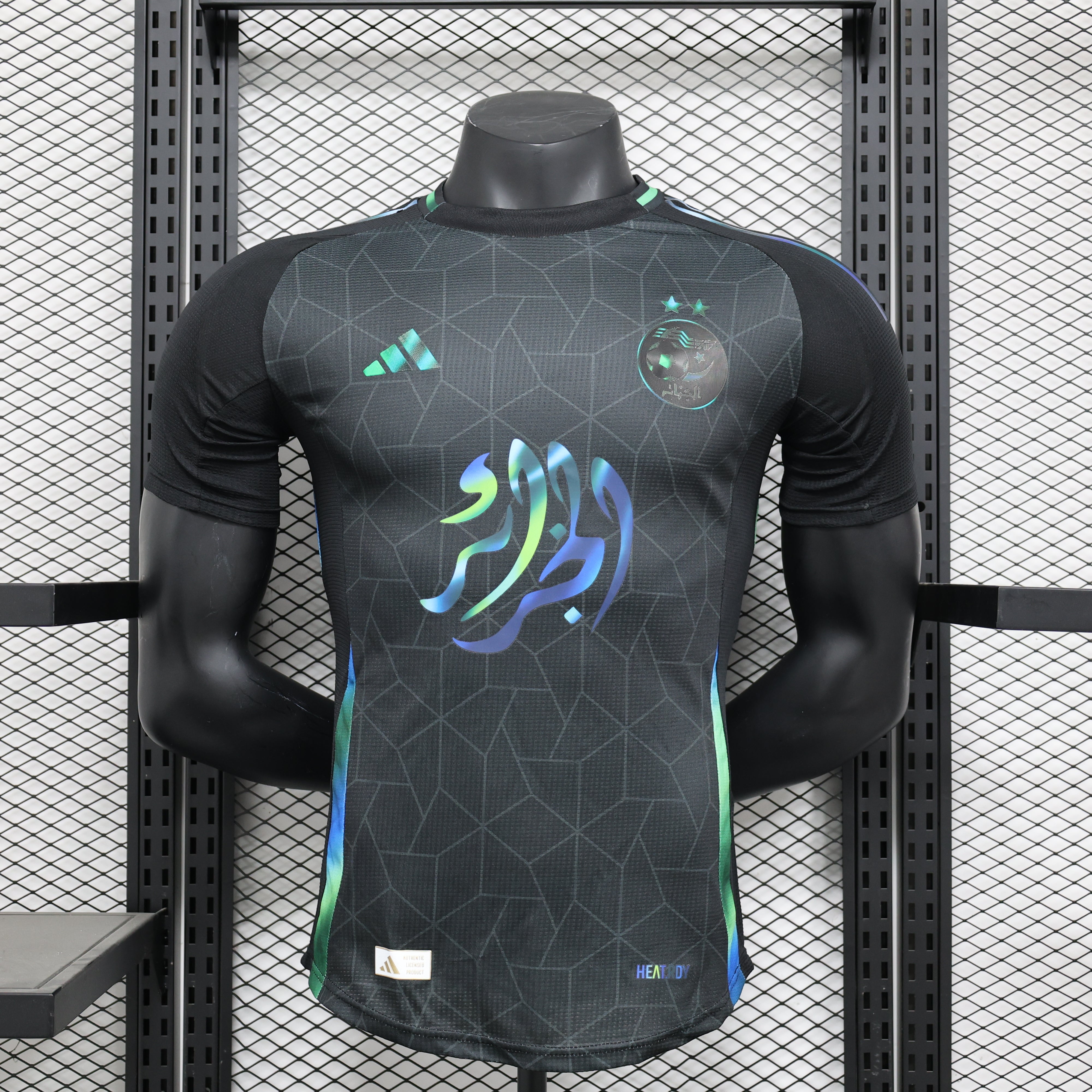 MAILLOT ALGÉRIE ÉDITION SPÉCIAL NOIR 2024/2025