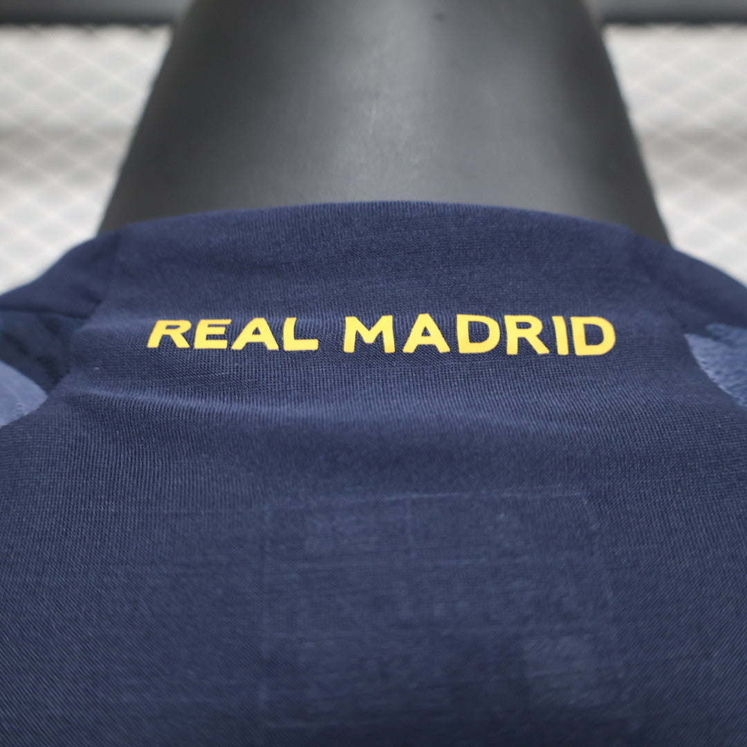 MAILLOT REAL MADRID EXTERIEUR 2023/2024