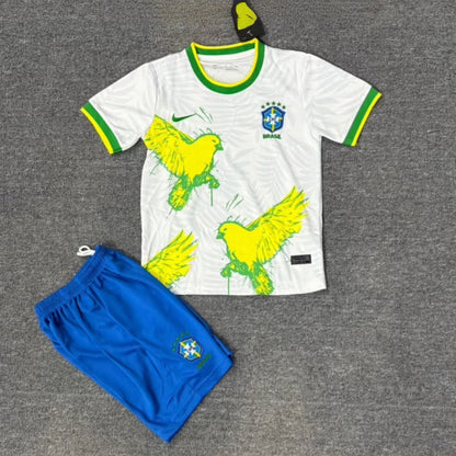 25/26 Ensemble Enfant Brésil Spécial bird white
