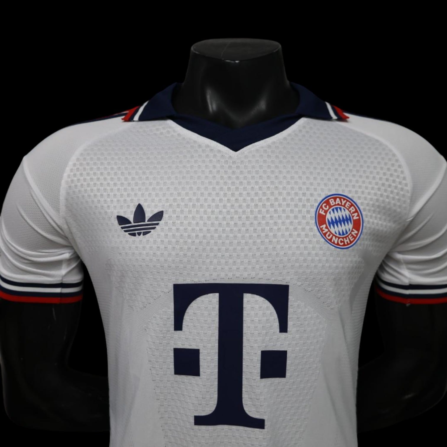 Bayern Munich Maillot Extérieur 26/27 – Version Player