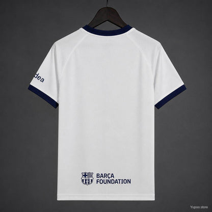 Barcelone Maillot Fourth White&Red 26/27 – vue 2