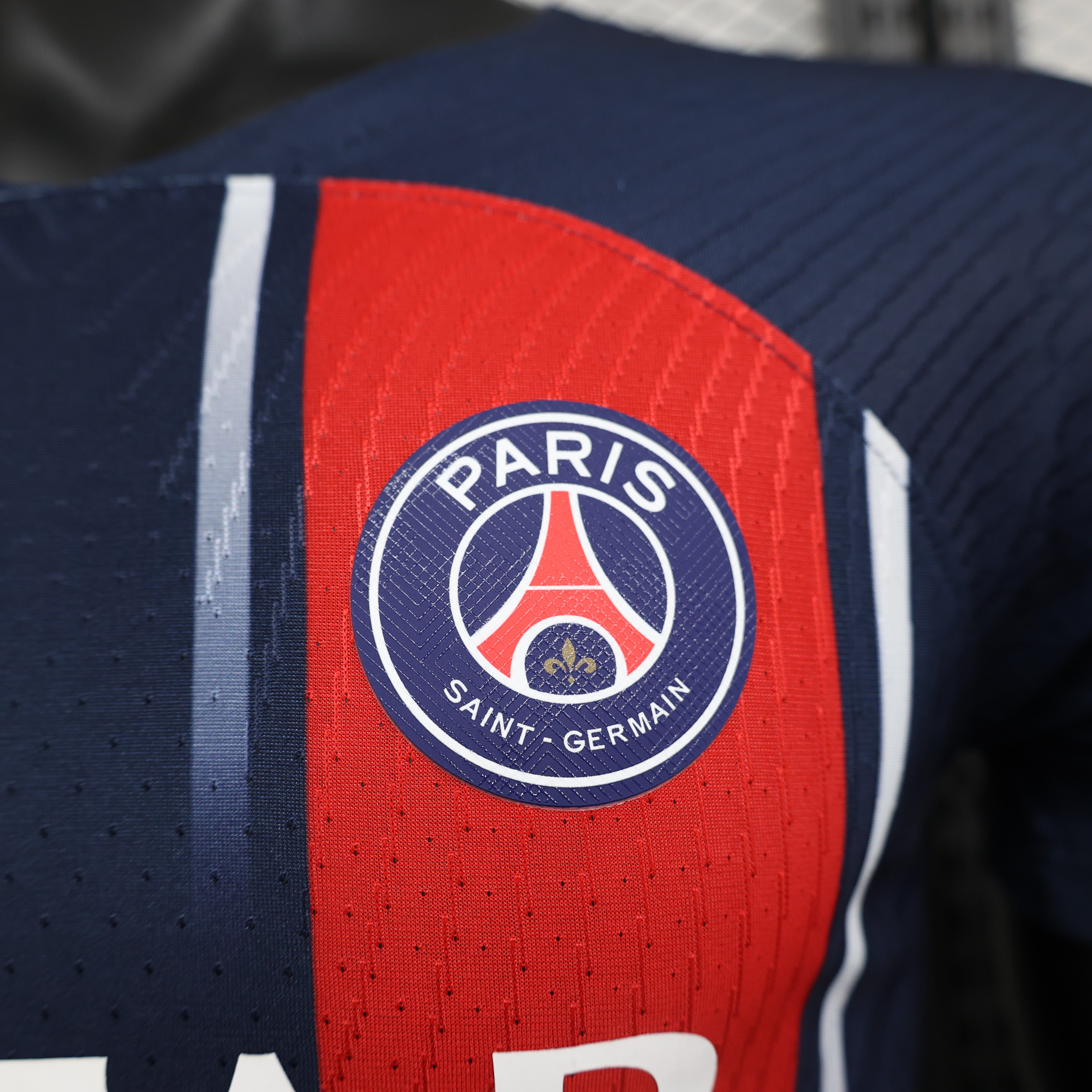 MAILLOT PARIS SG DOMICILE 2023/2024