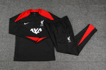 SURVÊTEMENTS LIVERPOOL 2024/2025