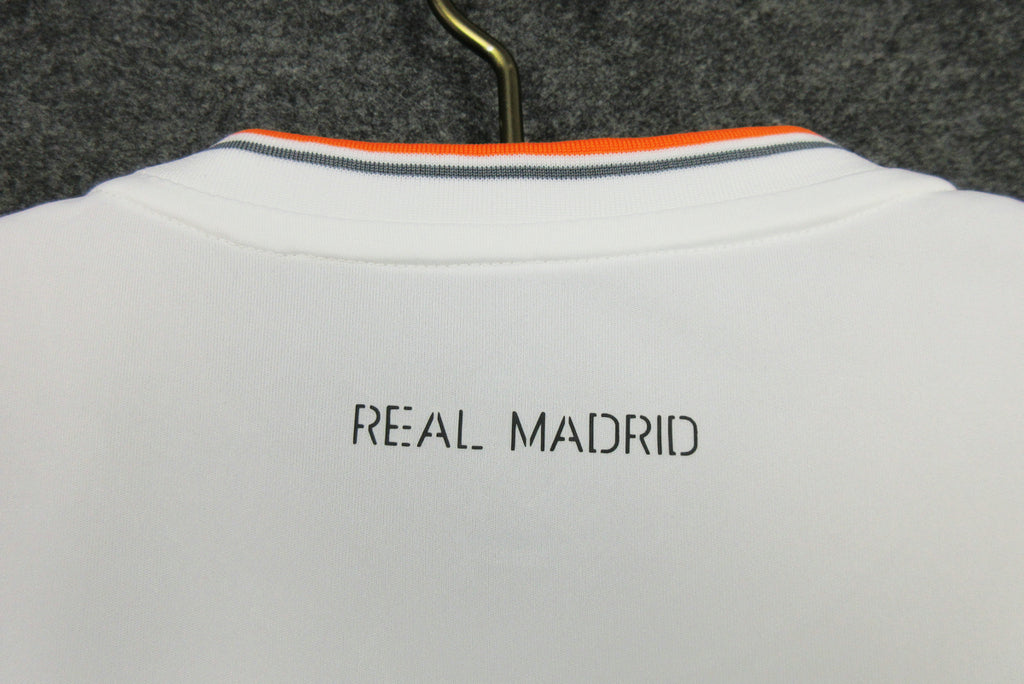 MAILLOT RÉTRO REAL MADRID DOMICILE 2013/2014 VERSION MANCHES LONGUES