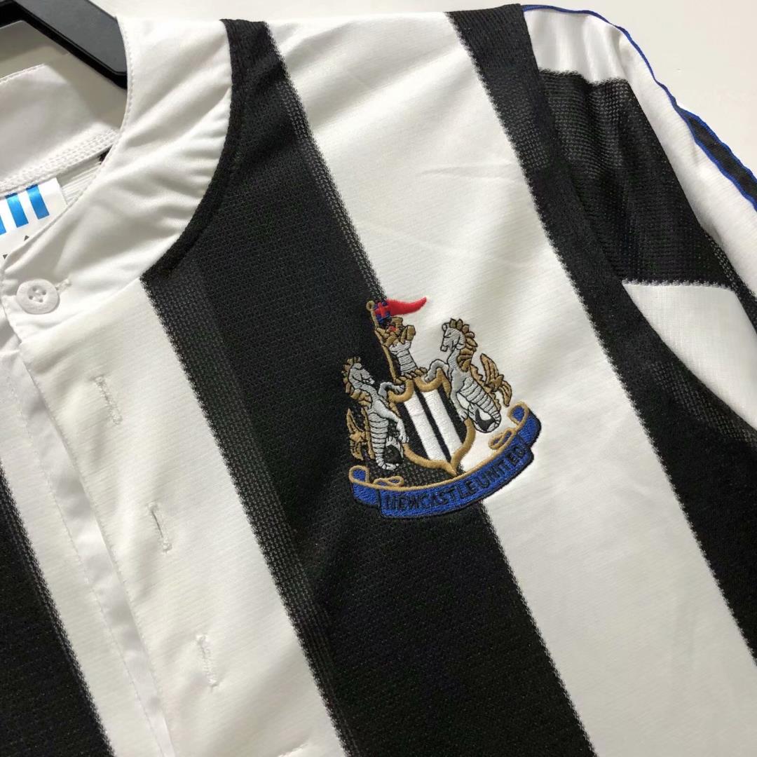 MAILLOT NEWCASTLE DOMICILE 1995/1997 VERSION MANCHES LONGUES