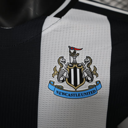 MAILLOT NEWCASTLE DOMICILE 2024/2025