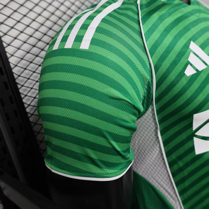 MAILLOT NEWCASTLE ÉXTERIEUR 2025/2026