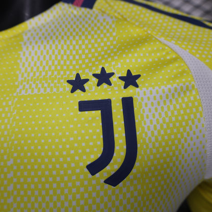 MAILLOT JUVENTUS EXTERIEUR 2024/2025