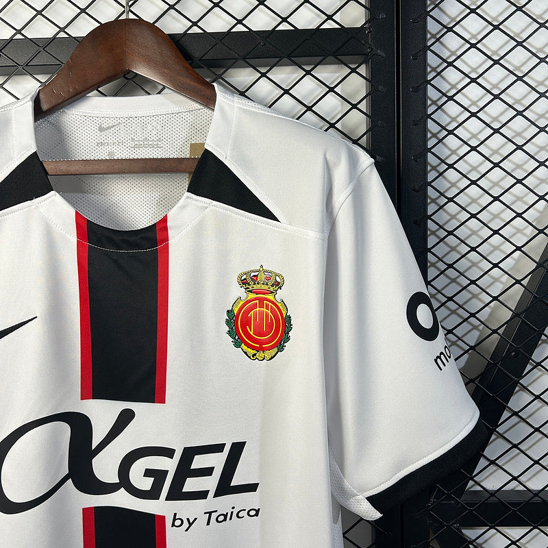 MAILLOT MAJORQUE EXTÉRIEUR 2025/2026