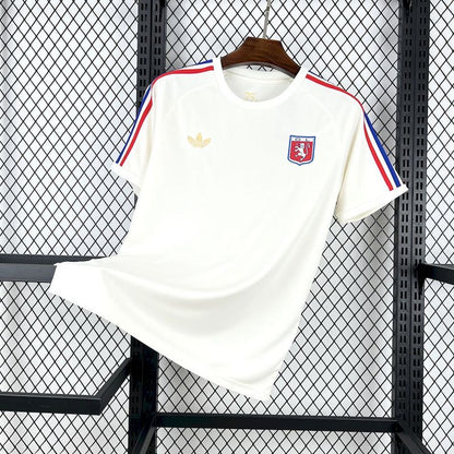 MAILLOT ANNIVERSAIRE LYON 2025/2026
