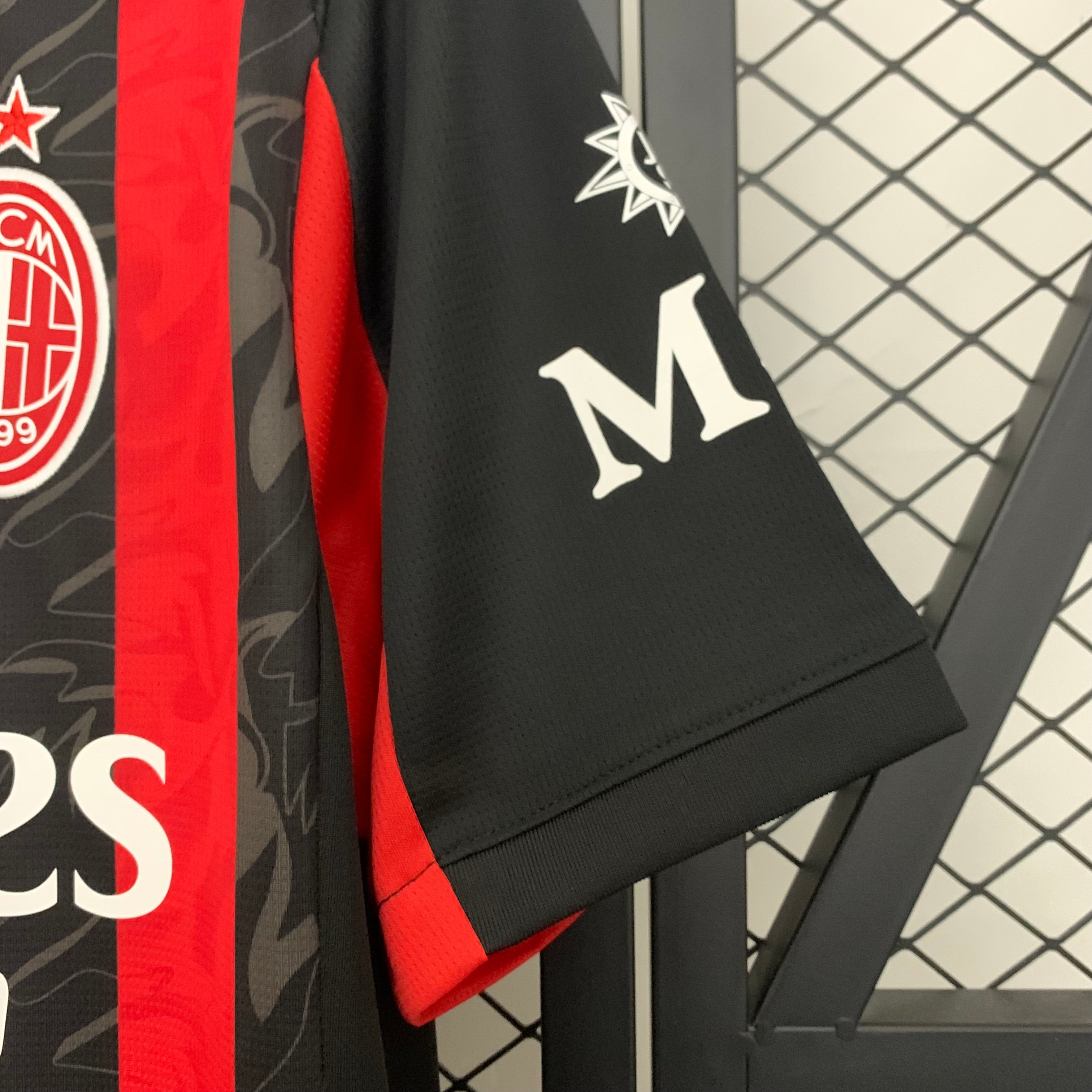 MAILLOT AC MILAN DOMICILE 2025/2026