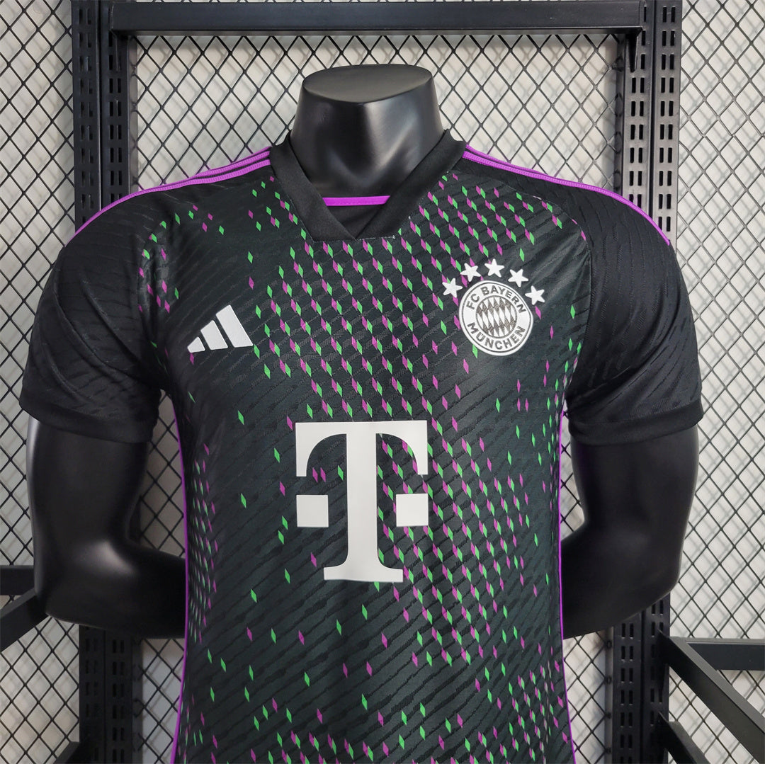 MAILLOT BAYERN MUNICH EDITION SPECIALE 2023/2024