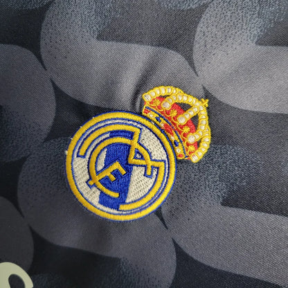 MAILLOT ENFANT REAL MADRID EXTÉRIEUR 2023/2024