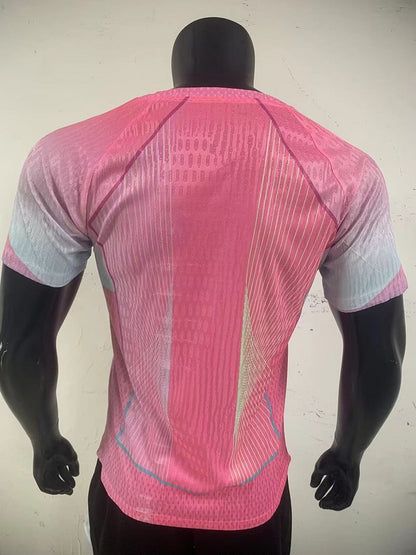MAILLOT FC BARCELONE ÉDITION SPÉCIALE ROSE 2025/2026
